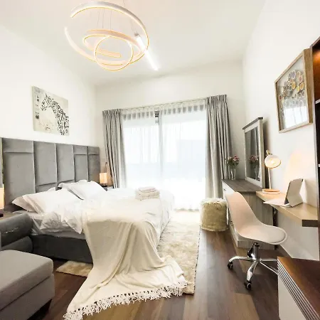 Luxury Studio Apartment Close To Jbr Beach&Yacht Club&Metro-Available Airport Shuttle Dubai Exterior foto