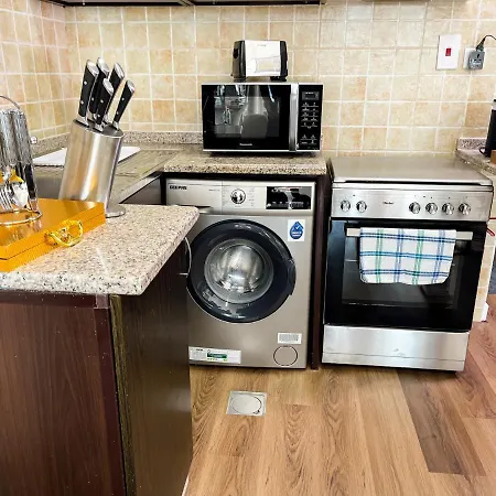 Luxury Studio Apartment Close To Jbr Beach&Yacht Club&Metro-Available Airport Shuttle Dubai Exterior foto