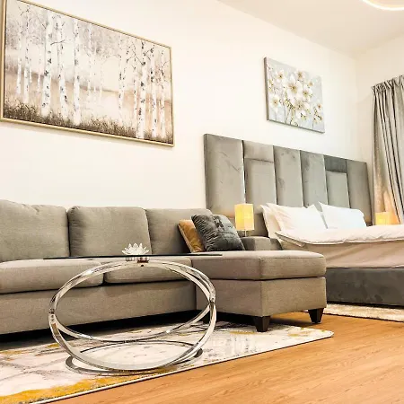 Luxury Studio Apartment Close To Jbr Beach&Yacht Club&Metro-Available Airport Shuttle Dubai Exterior foto