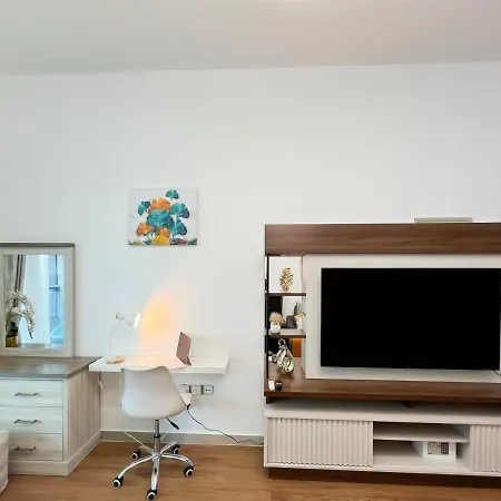 Luxury Studio Apartment Close To Jbr Beach&Yacht Club&Metro-Available Airport Shuttle Dubai Exterior foto