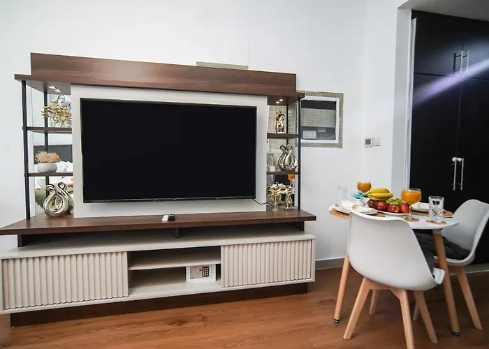 Luxury Studio Apartment Close To Jbr Beach&Yacht Club&Metro-Available Airport Shuttle